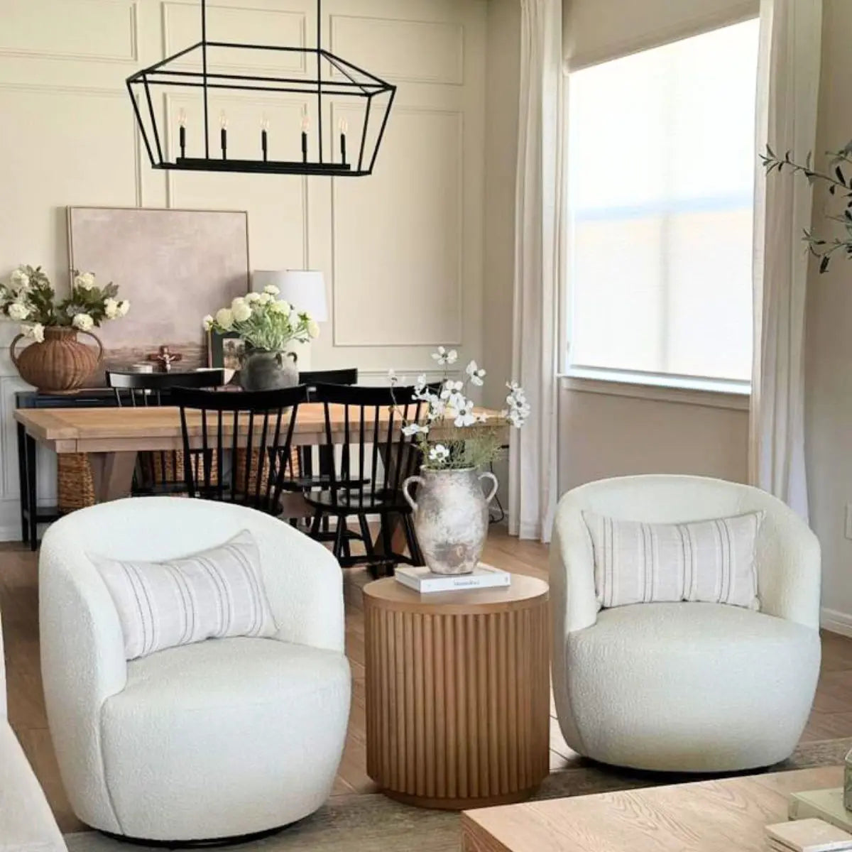 Årcla Boucle Swivel Barrel Chair