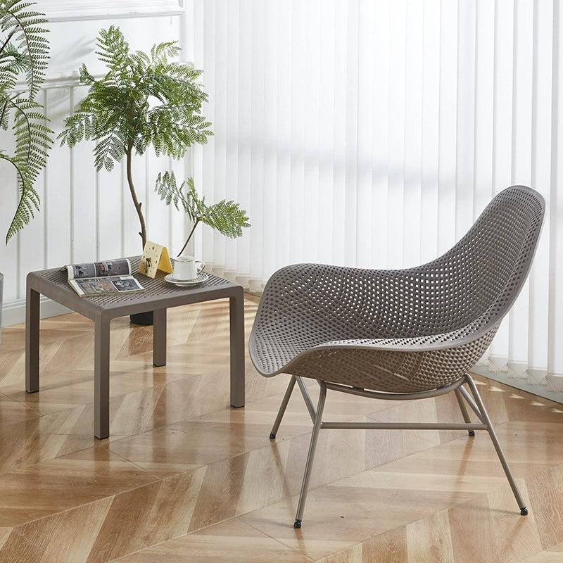 Bismo Courtyard Set