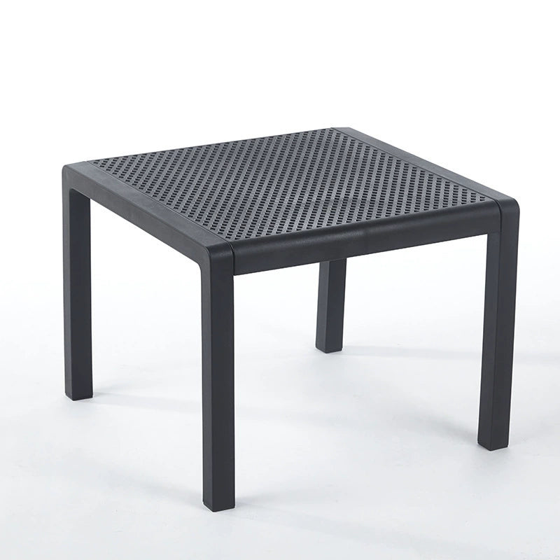 Bismo Courtyard Set