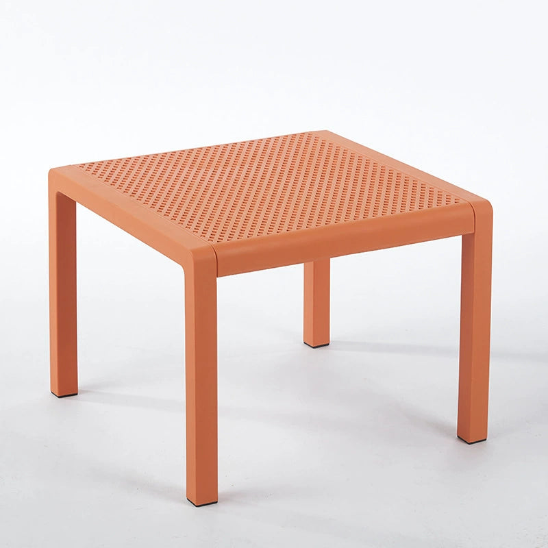 Bismo Courtyard Set