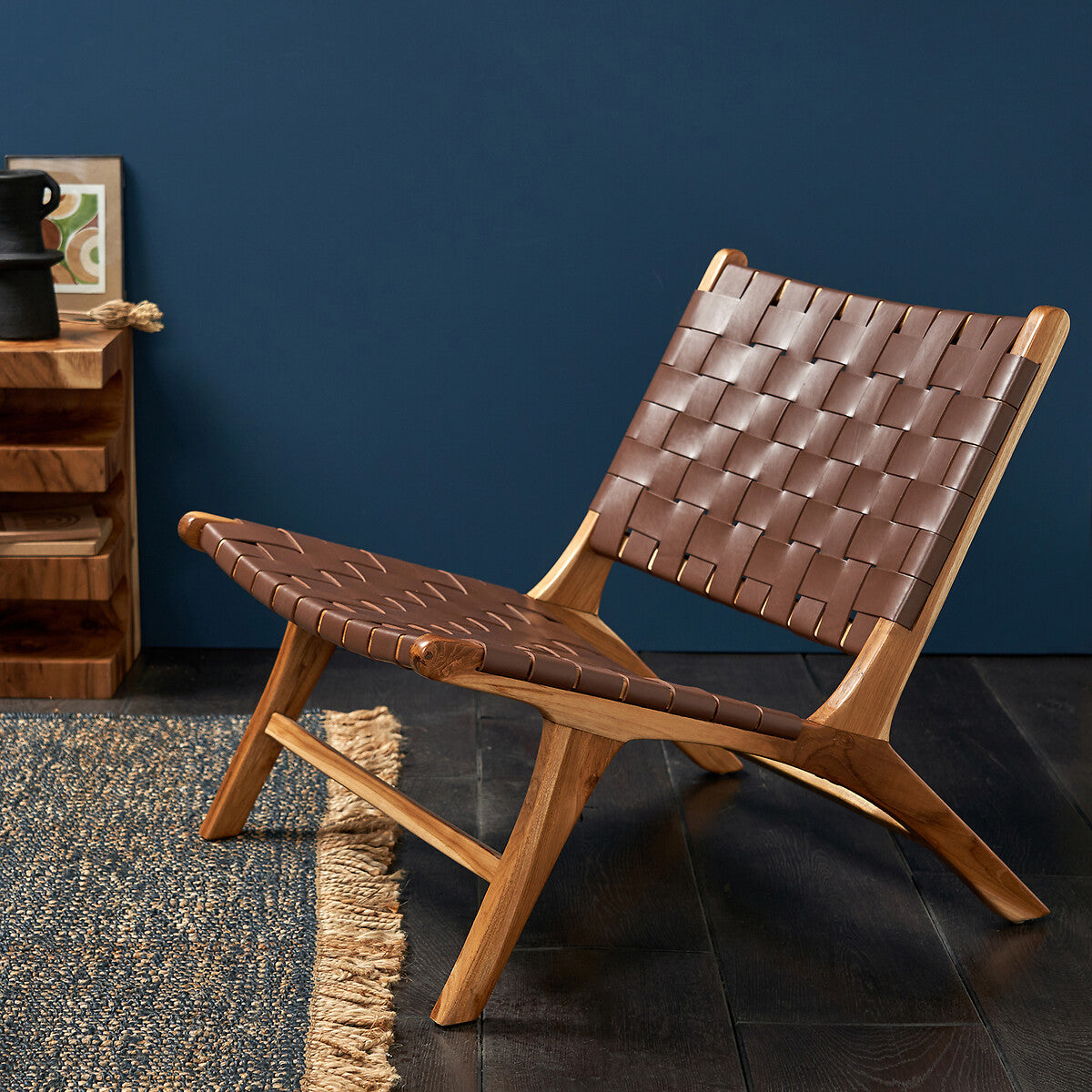 Svøo Leather Accent Chair