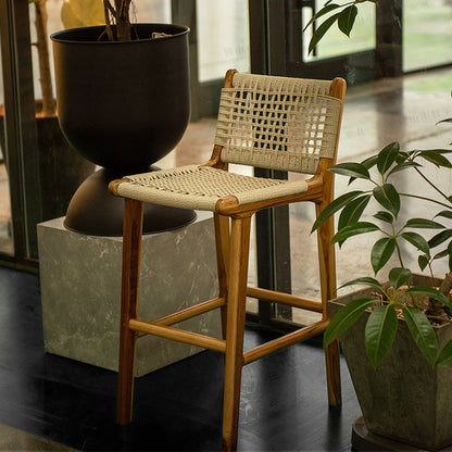 Svøo Rattan Stool